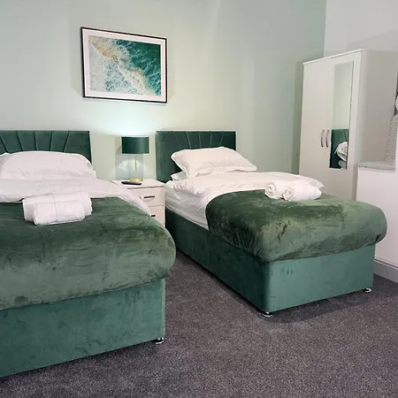 Portman Greens 3br Entire Daire